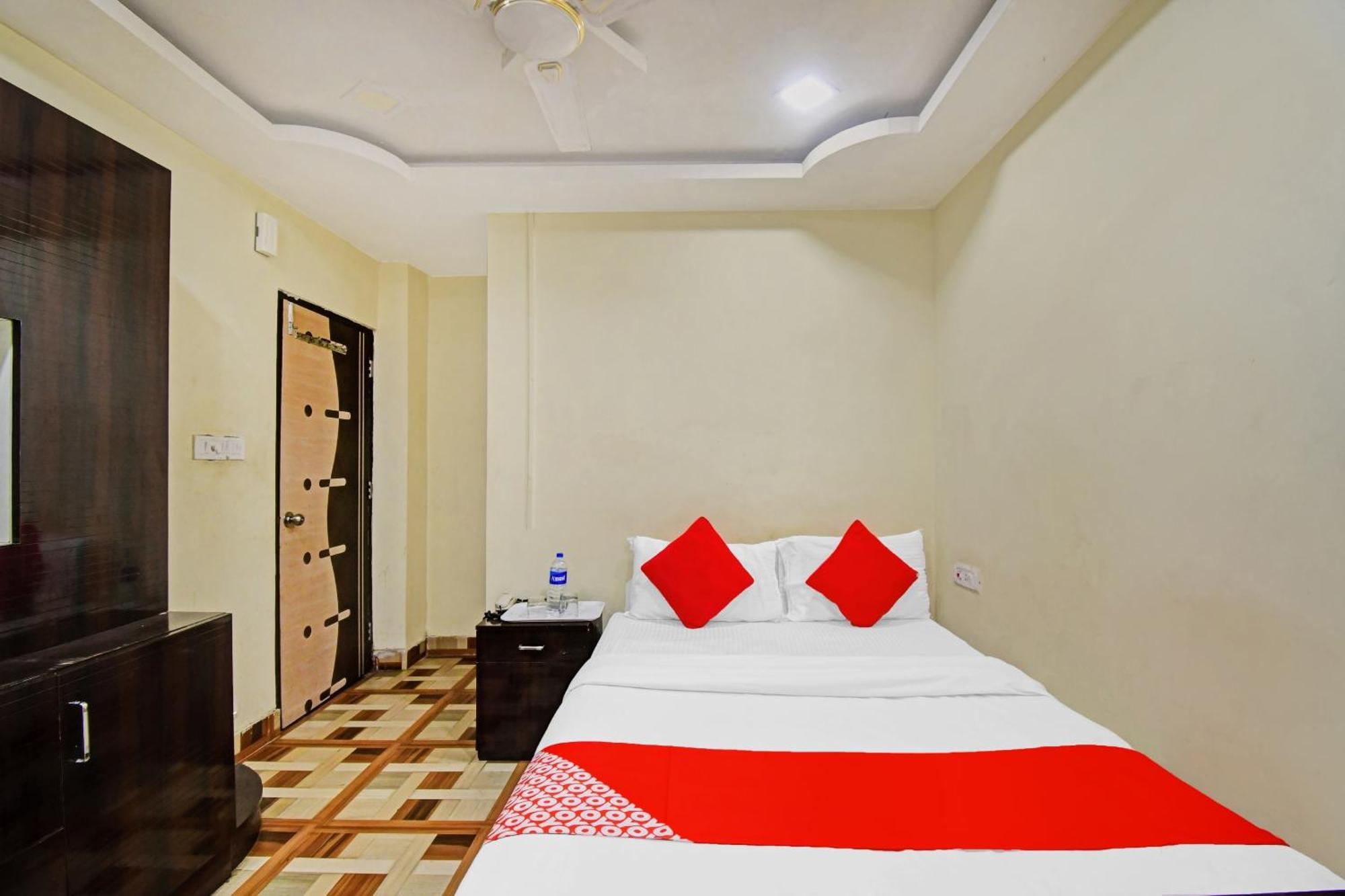 Hotel O New Aamaze Inn Near Acropolis Mall Калькутта Экстерьер фото
